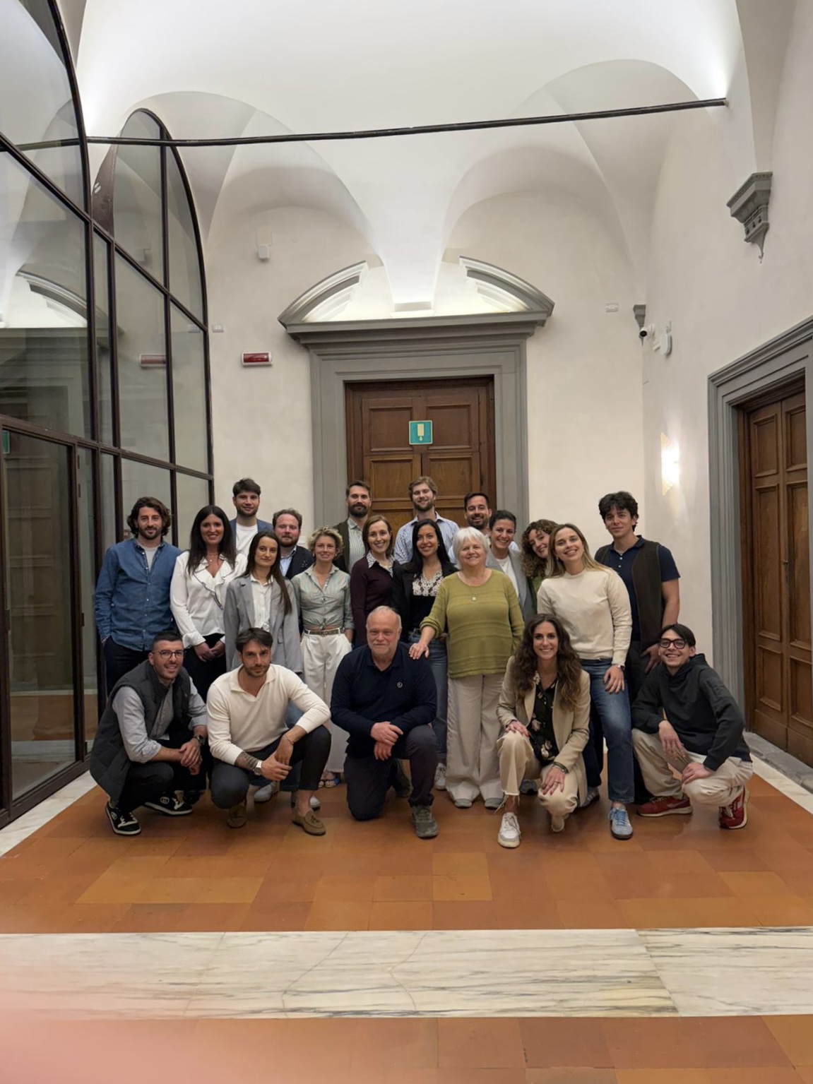 SUL PALCO DELL’IMPRESA – FORMAZIONE TEATRALE PER LA CRESCITA PERSONALE